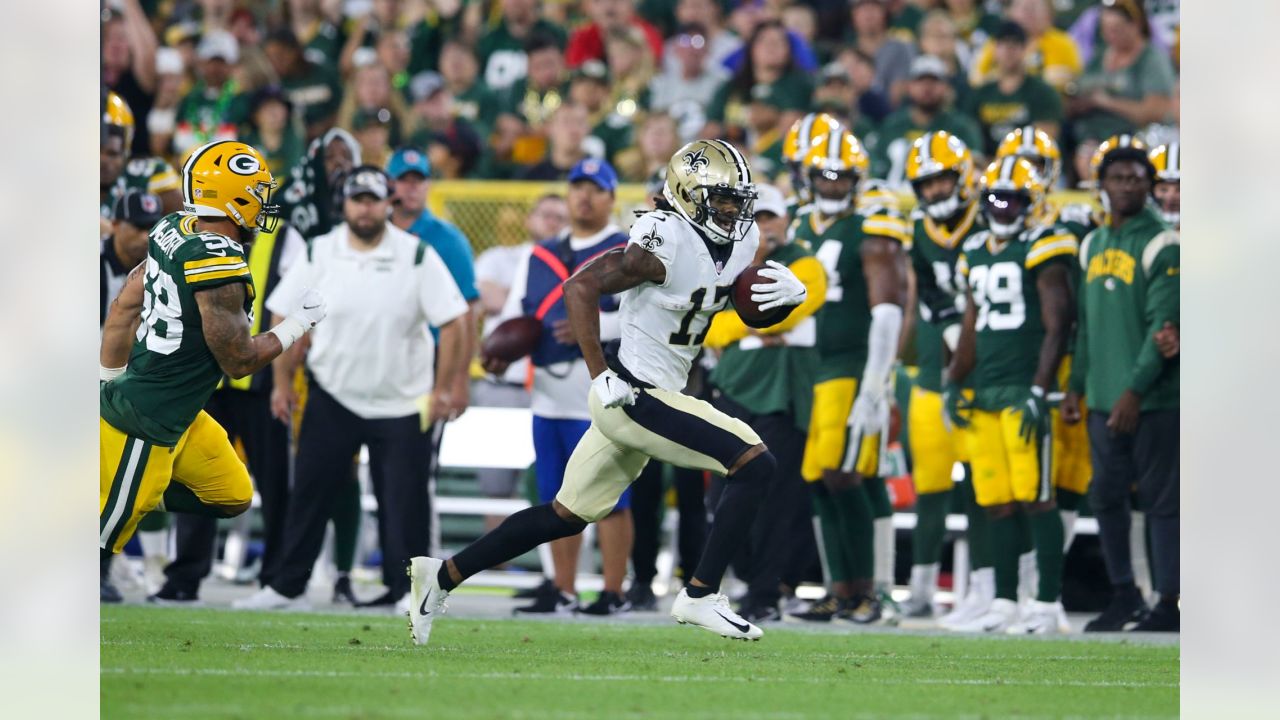 Etling's 51-yard touchdown rush solidifies Green Bay's victory over the New  Orleans Saints 20-10