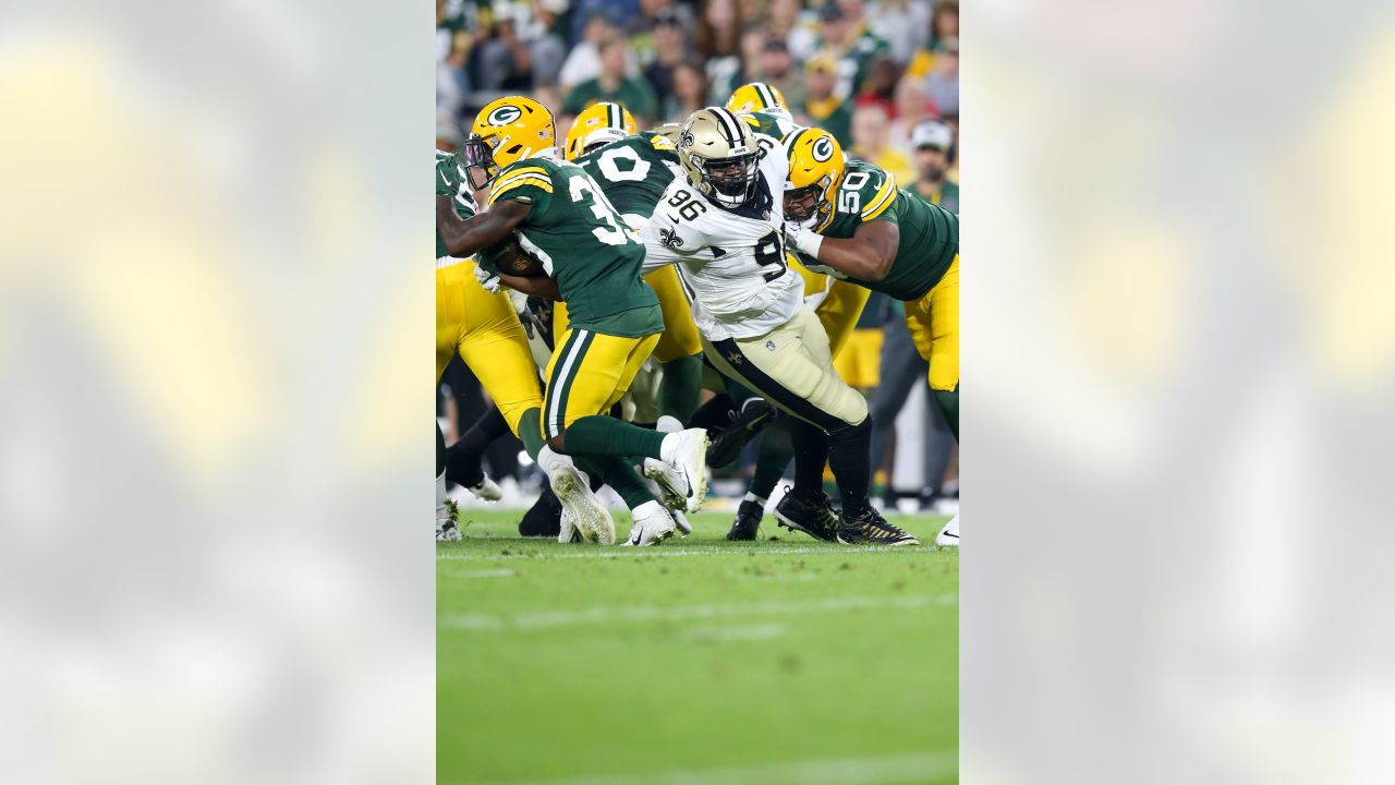 Etling's 51-yard touchdown rush solidifies Green Bay's victory over the New  Orleans Saints 20-10