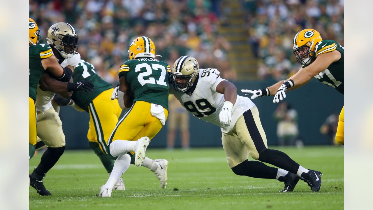 New Orleans Saints defensive tackle Shy Tuttle (99) warms up