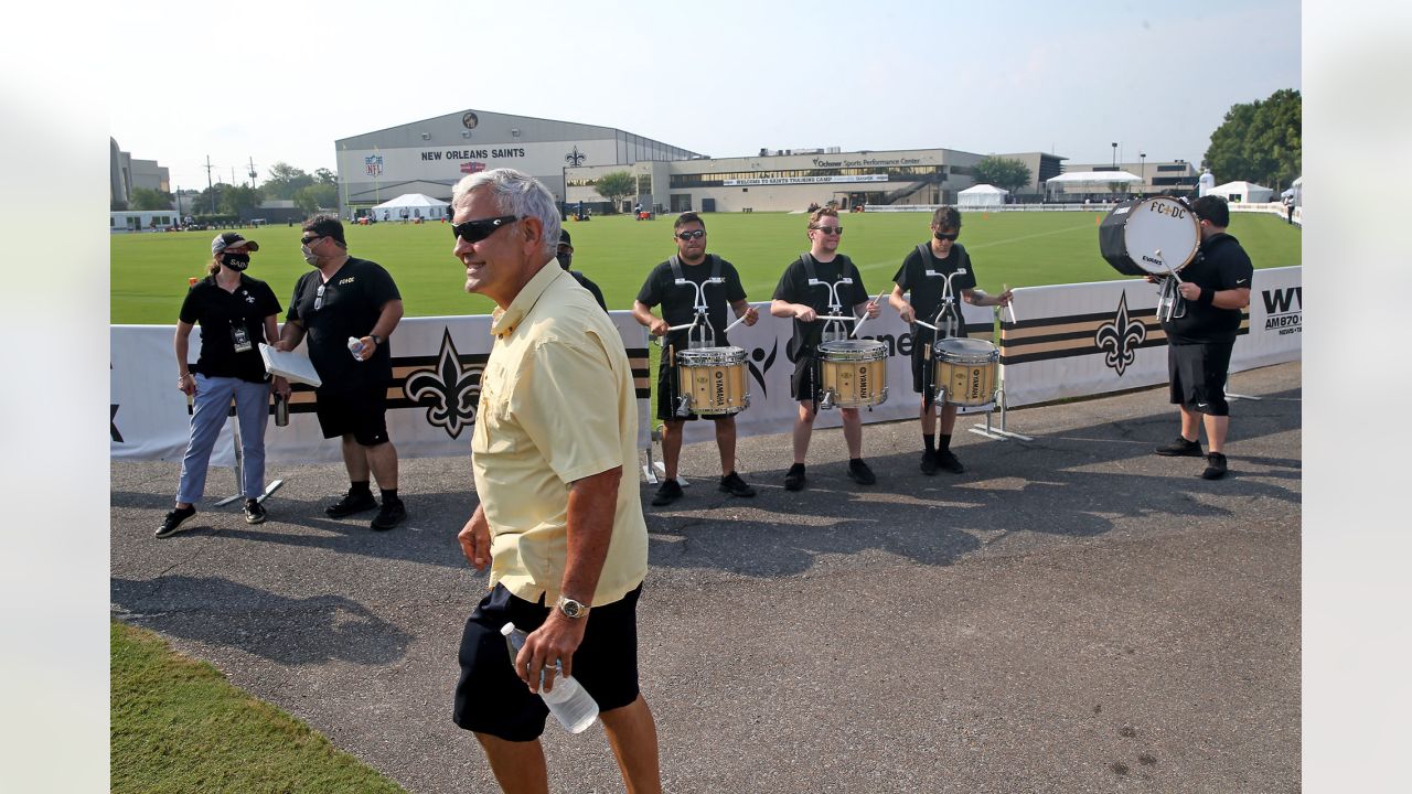 New Orleans Saints on Twitter: Saints 2021 Training Camp Presented by @ SeatGeek will include seven FREE practices open to the public at the  Ochsner Sports Performance Center in Metairie! Fans can claim