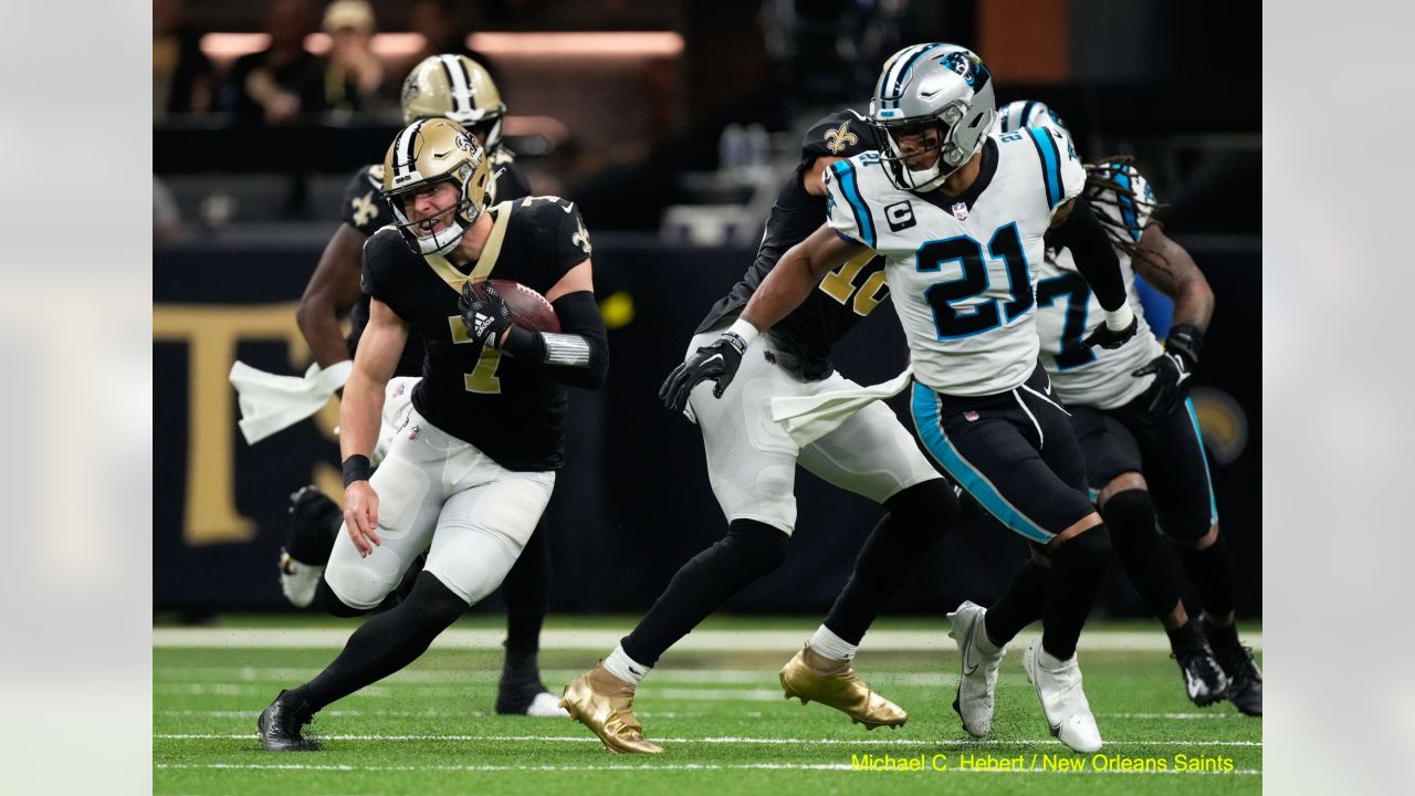 New Orleans Saints vs Carolina Panthers on Week 18 2022