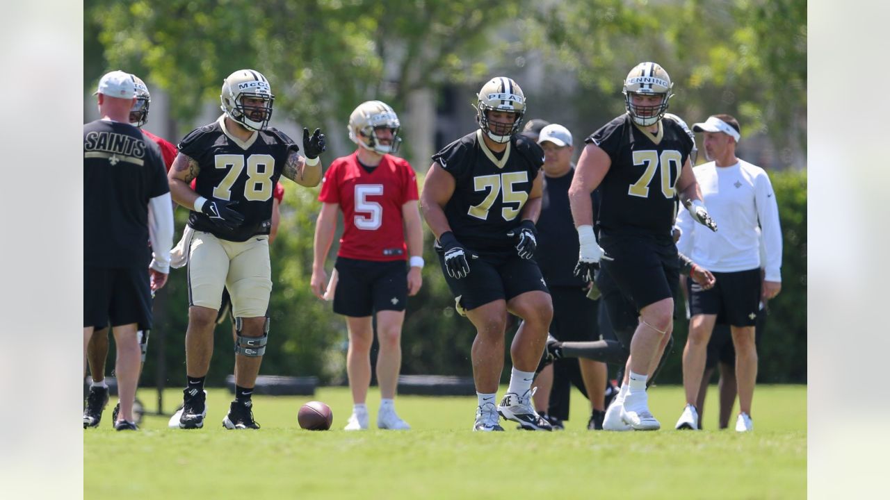 2022 Saints OTAs - New Orleans Saints wide receiver Jarvis Landry brings  the juice to OTAs too