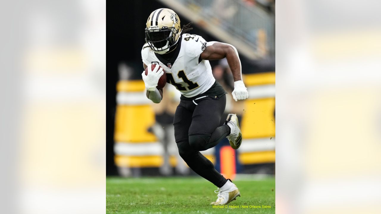 Saints' offense stalls on the road; Steelers win, 20-10