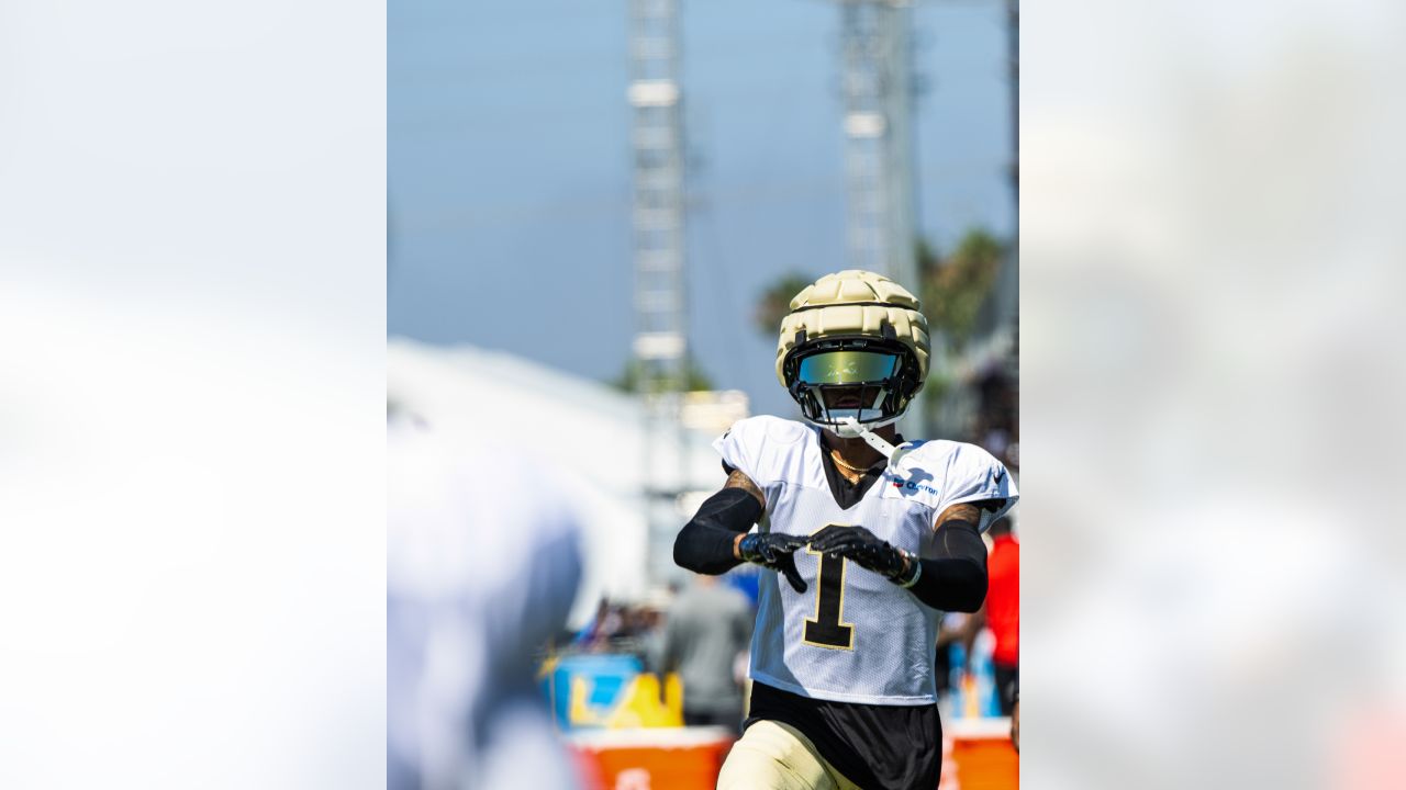 New Orleans Saints wide receiver Michael Thomas (13) plays against the  Carolina Panthers during an NFL football game, Sunday, Sept. 25, 2022, in  Charlotte, N.C. (AP Photo/Jacob Kupferman Stock Photo - Alamy