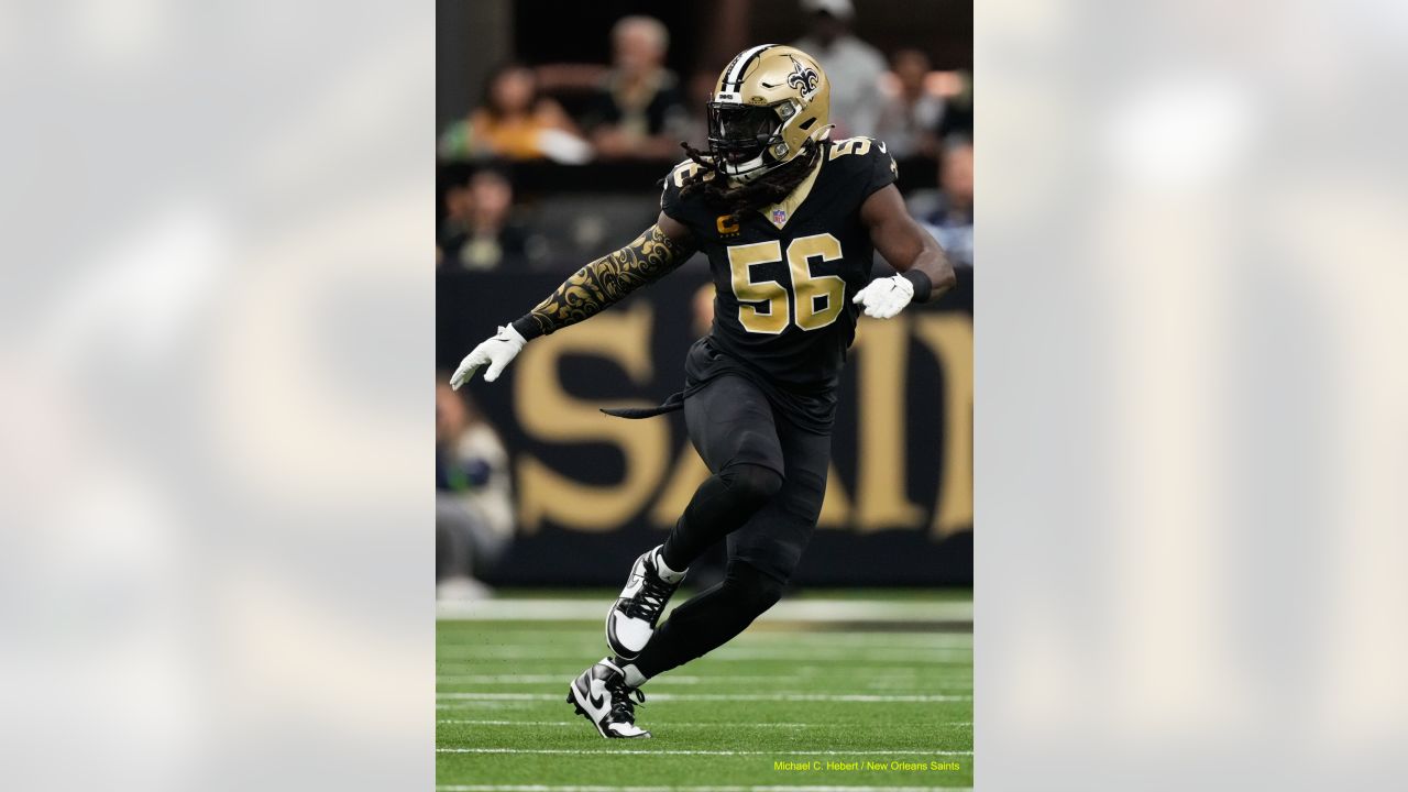 Watch: Demario Davis hypes up the Saints before kickoff vs. Cowboys