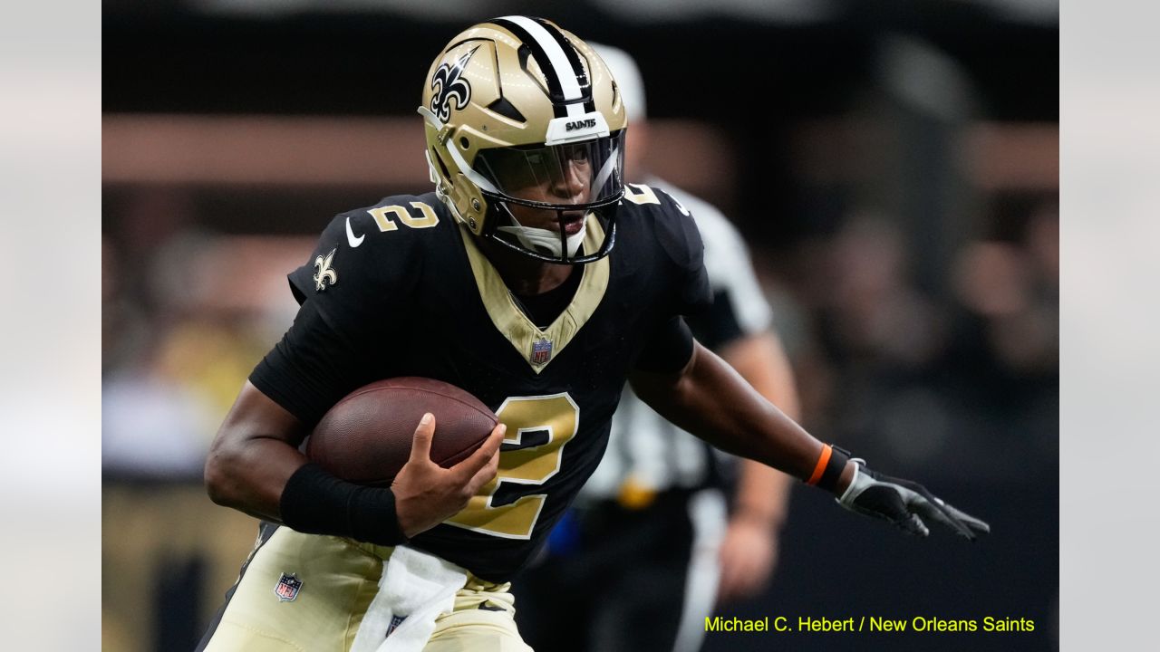 New Orleans Saints quarterback Jameis Winston (2) during an NFL preseason  football game against the Kansas City Chiefs, Sunday, Aug. 13, 2023, in New  Orleans. (AP Photo/Tyler Kaufman Stock Photo - Alamy