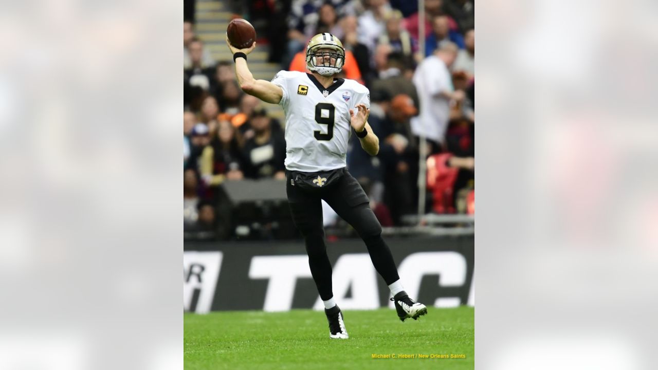 Miami Dolphins vs. New Orleans Saints - NFL Week 16 (12/27/21