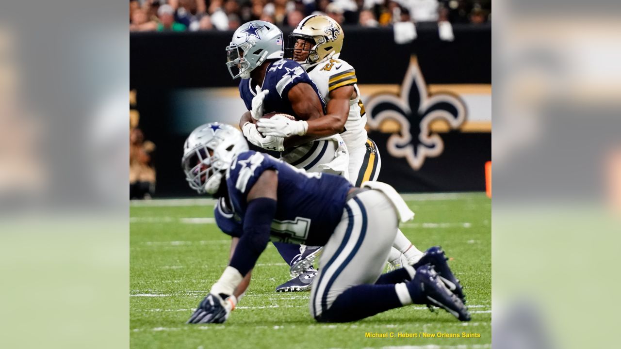 November 29, 2018: Dallas Cowboys cornerback Chidobe Awuzie #24 during a  Thursday Night Football NFL game between the New Orleans Saints and the  Dallas Cowboys at AT&T Stadium in Arlington, TX Dallas