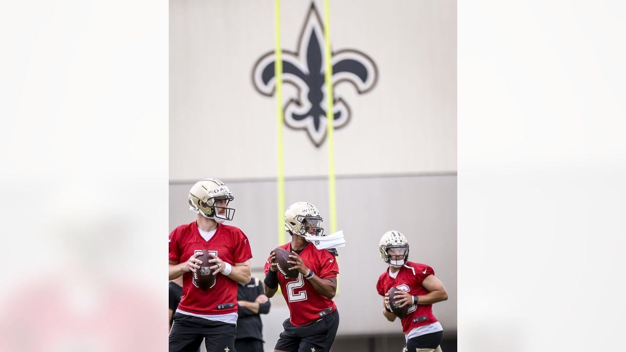 New Orleans Saints - Updated, preseason less, Saints Schedule! Add