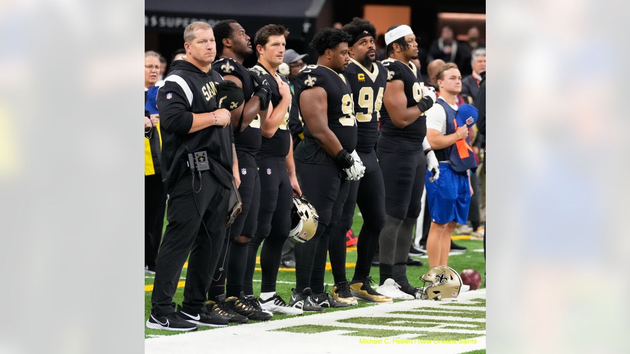 Atlanta Falcons lead New Orleans Saints 10-0 at halftime