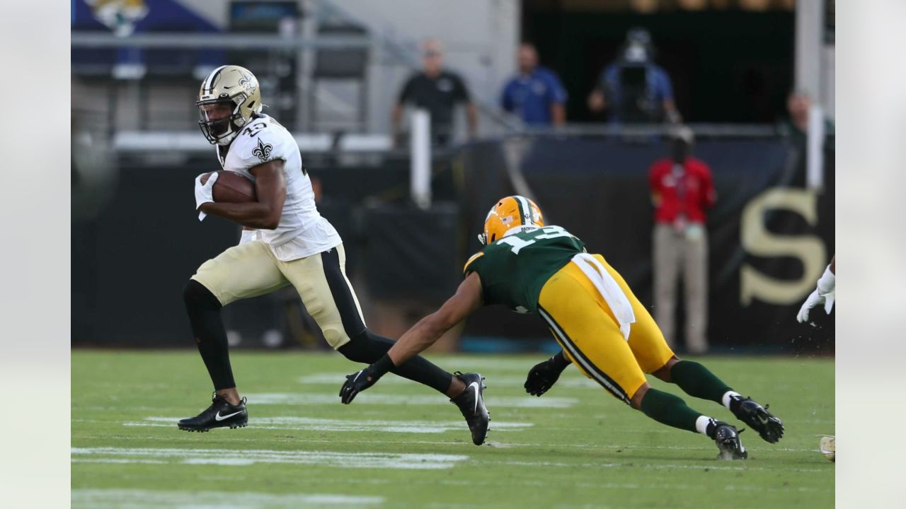 New Orleans Saints cornerback Vincent Gray (35) plays defense during an NFL  preseason football game against the Green Bay Packers Friday, Aug. 19, 2022,  in Green Bay, Wis. (AP Photo/Jeffrey Phelps Stock