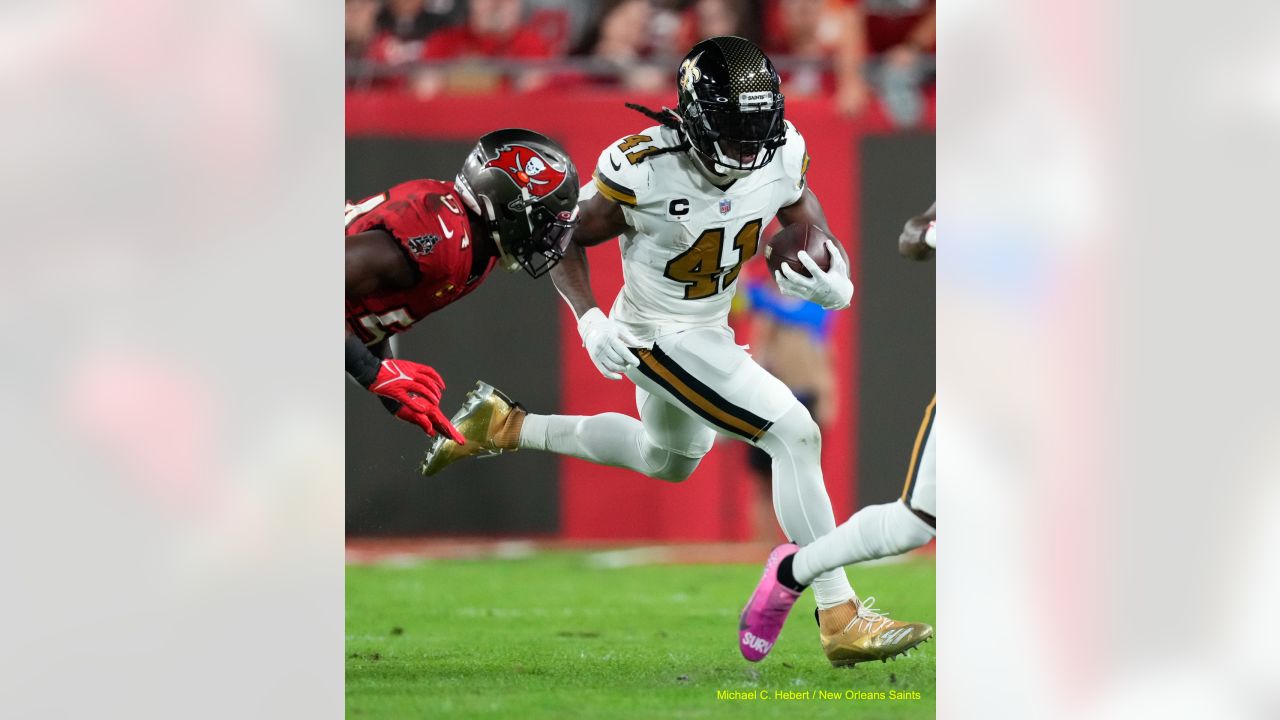 Bucs-Saints: Tampa Bay falls flat in second half, loses 28-14