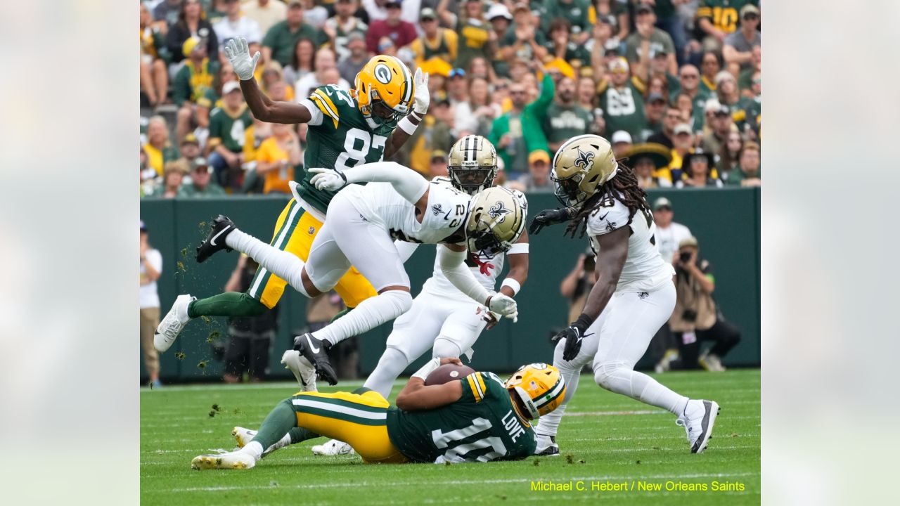 Traveling Packers fans wait for word on location of Saints game