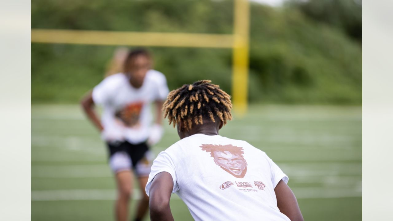 Tyrann Mathieu hosts 2022 Heart of a Badger youth football camp