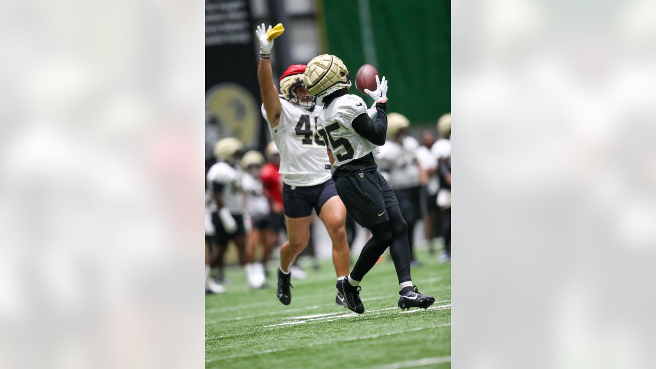 New Orleans Saints cornerback Marshon Lattimore performing to the