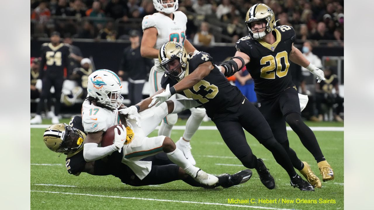 FILE ** The New Orleans Saints take the field against the Miami Dolphins in  a pre-season NFL football game in the Superdome in New Orleans in this Aug.  30, 2007. file