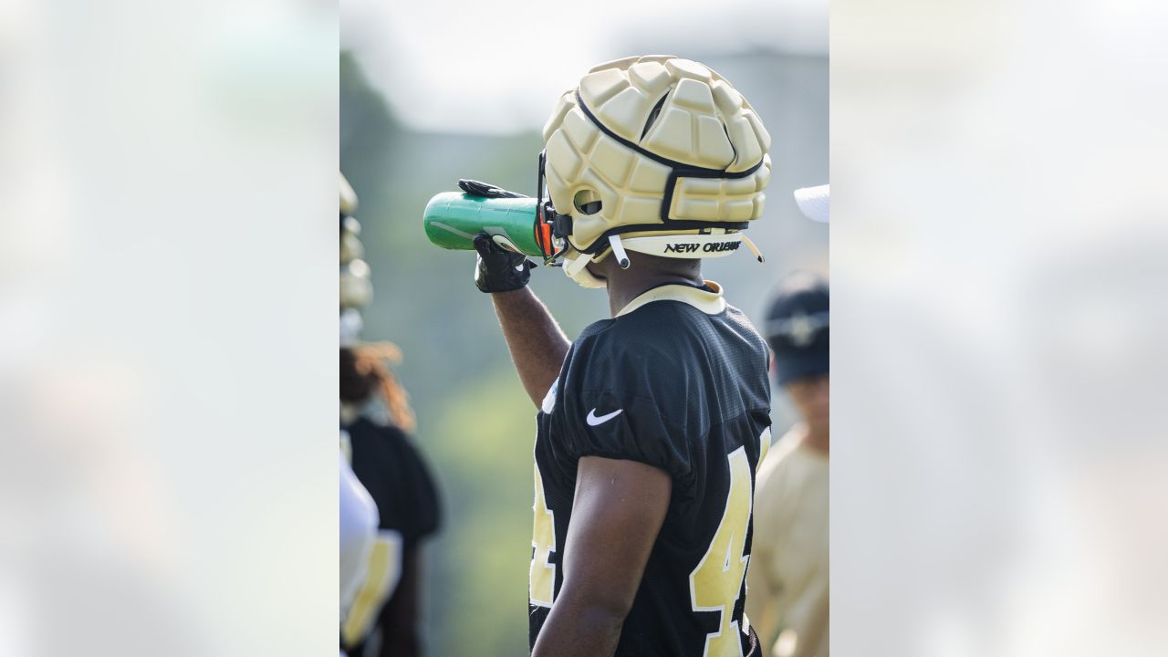 Saints WR Chris Olave holds 2nd annual football camp for kids - Canal  Street Chronicles