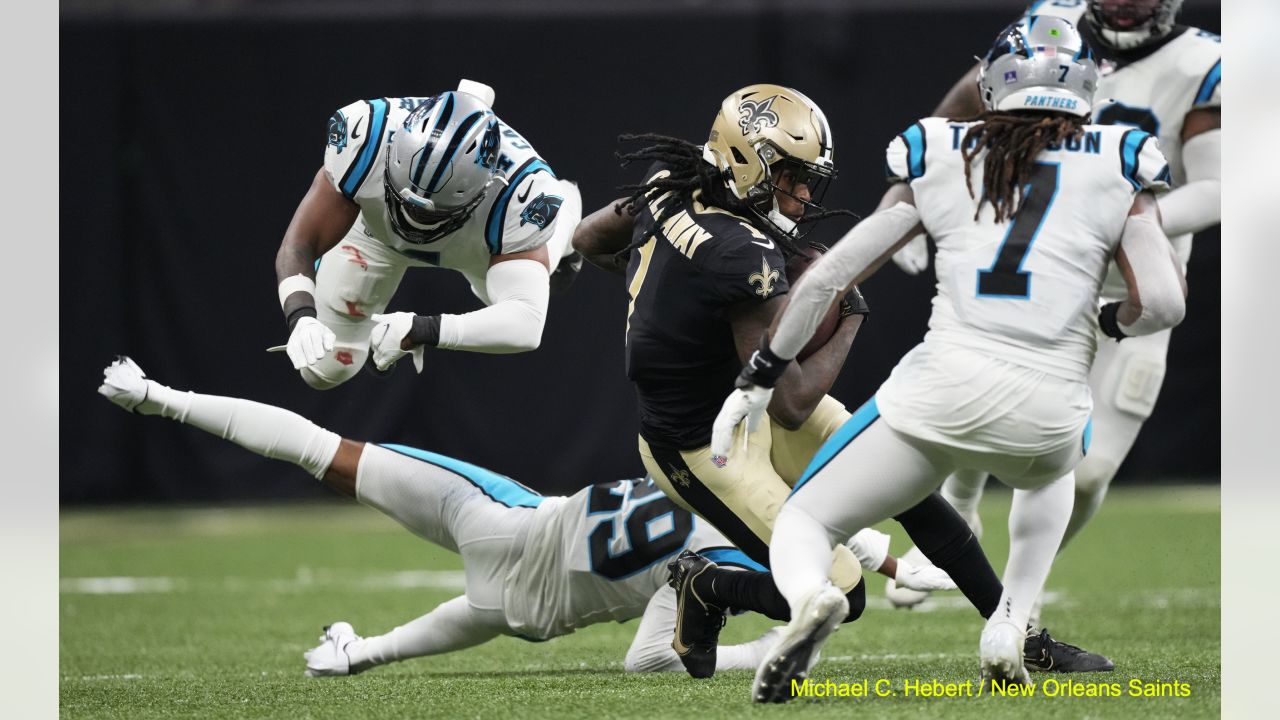 Carolina Panthers vs New Orleans Saints: Week 17 full coverage - Cat  Scratch Reader