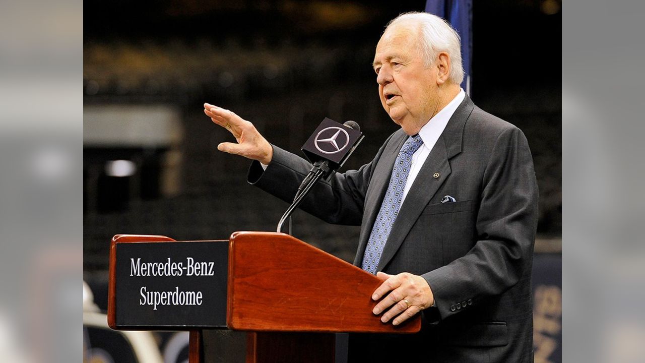 Saints Owner Tom Benson Taken to Hospital After Victory Over the Bears -  Canal Street Chronicles