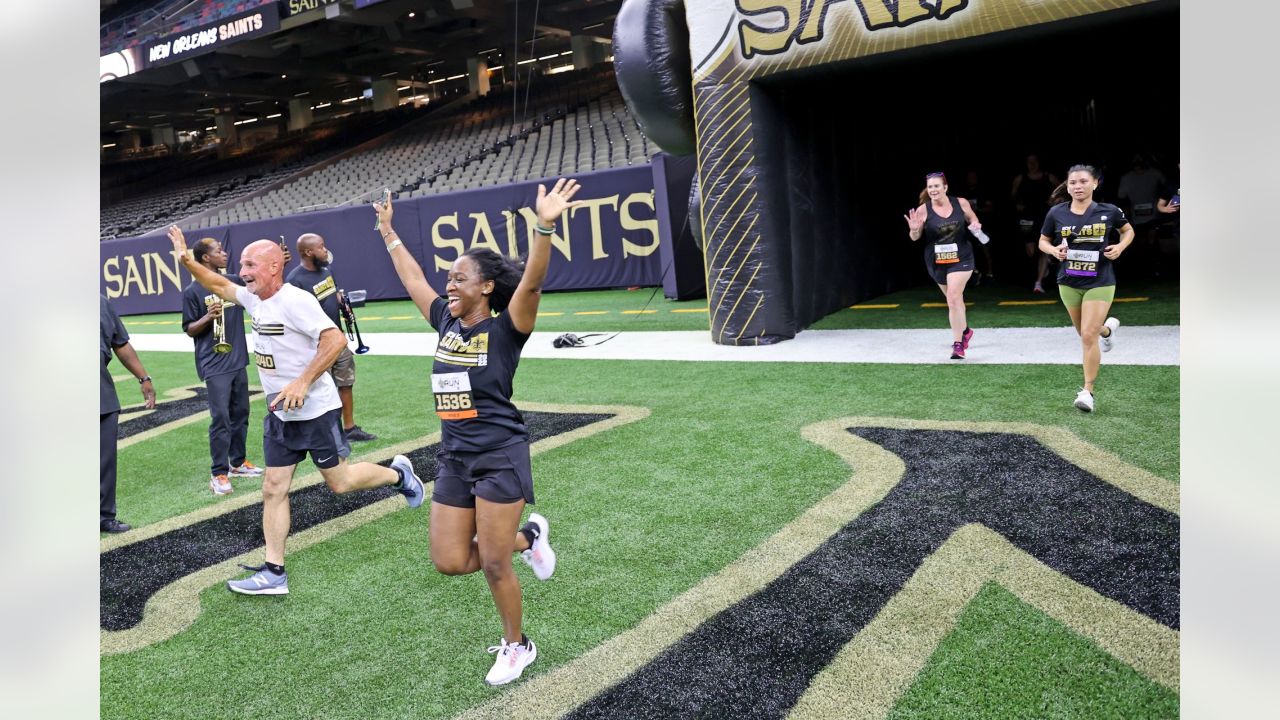 Saints Fans' Emotional Roller Coaster of 2022 - Sports Illustrated New  Orleans Saints News, Analysis and More