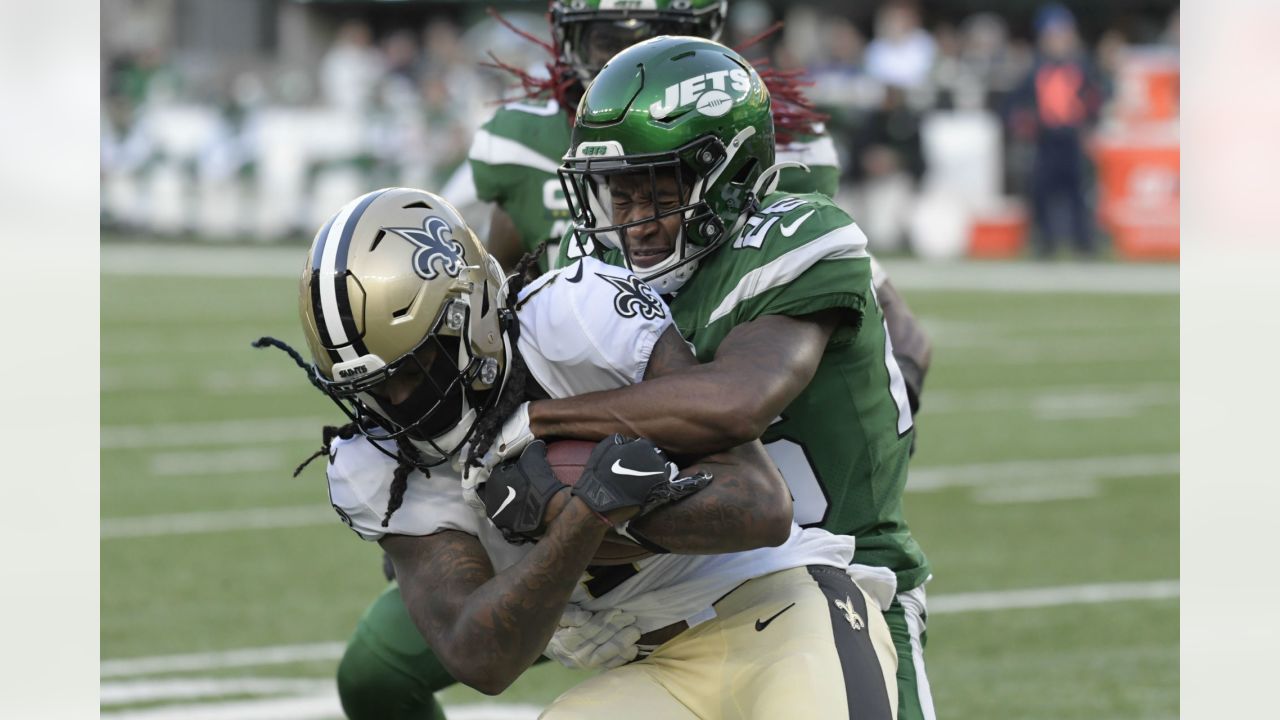 BLOG: Kamara sets NFL receiving record as Saints snap 5-game losing streak