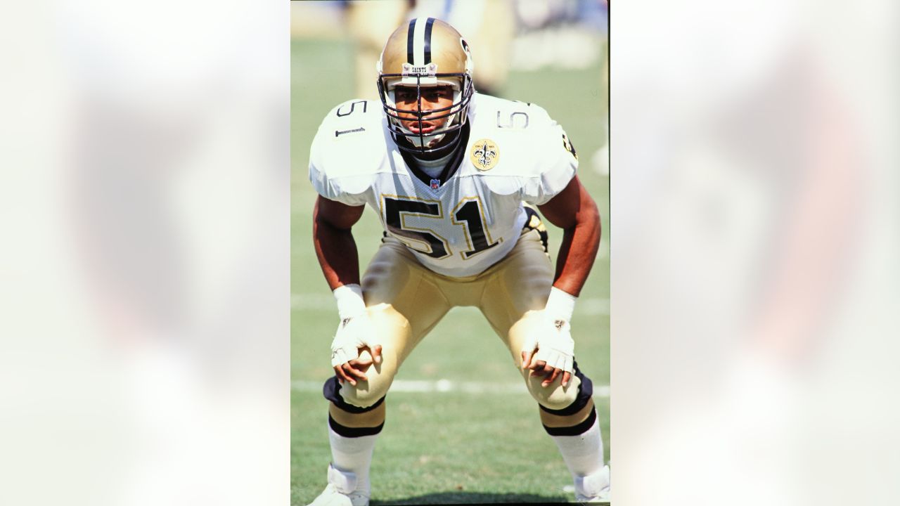 Sam Mills loomed large as a New Orleans Saints linebacker, will join Ring  of Honor