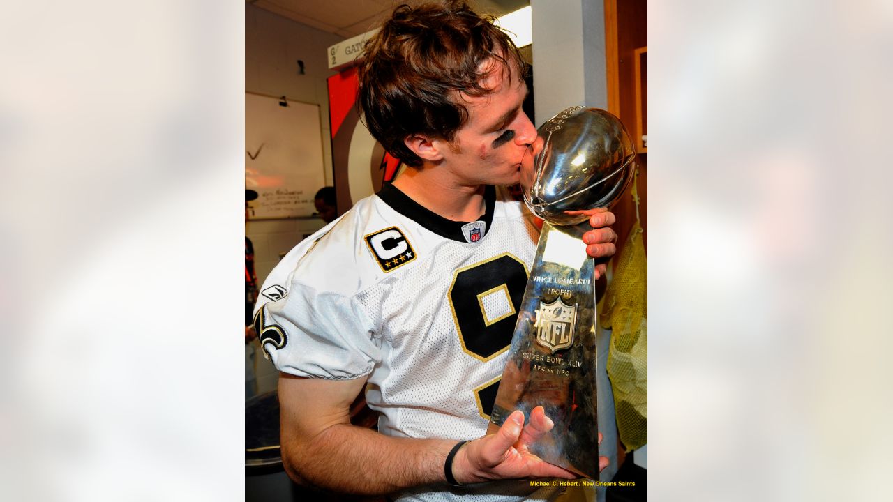 New Orleans Saints quarterback Drew Brees surpasses 80,000 career