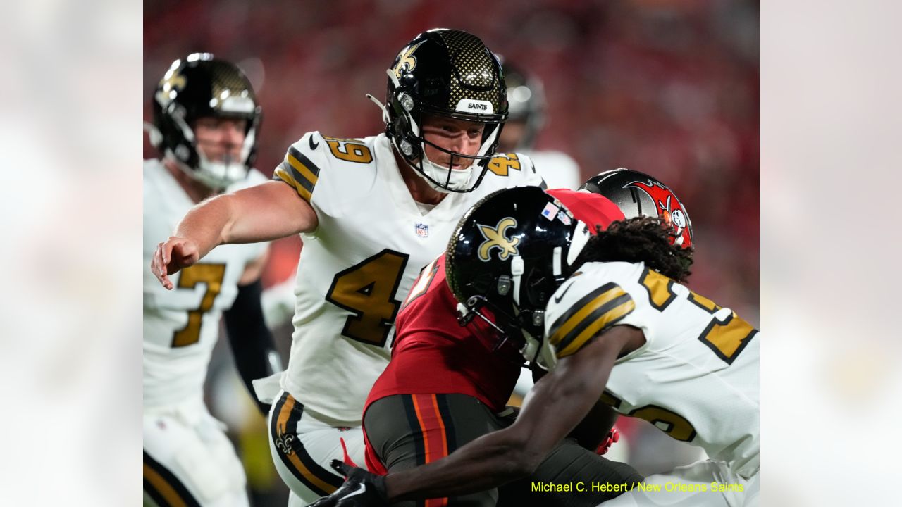 New Orleans Saints lose fourth-quarter lead, fall to Buccaneers 17-16