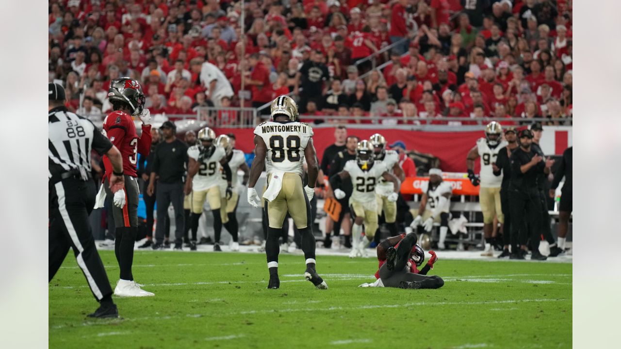 USP NFL: NEW ORLEANS SAINTS AT TAMPA BAY BUCCANEER S FBN USA FL