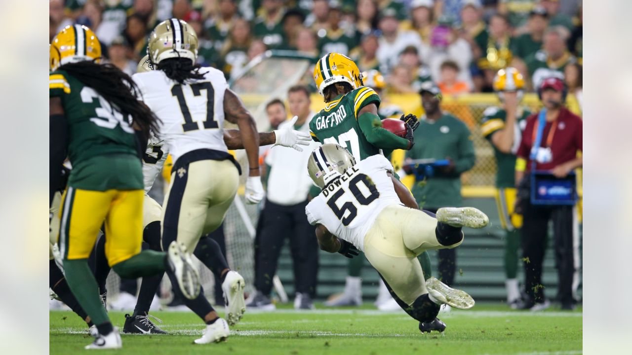 Etling's 51-yard touchdown rush solidifies Green Bay's victory over the New  Orleans Saints 20-10