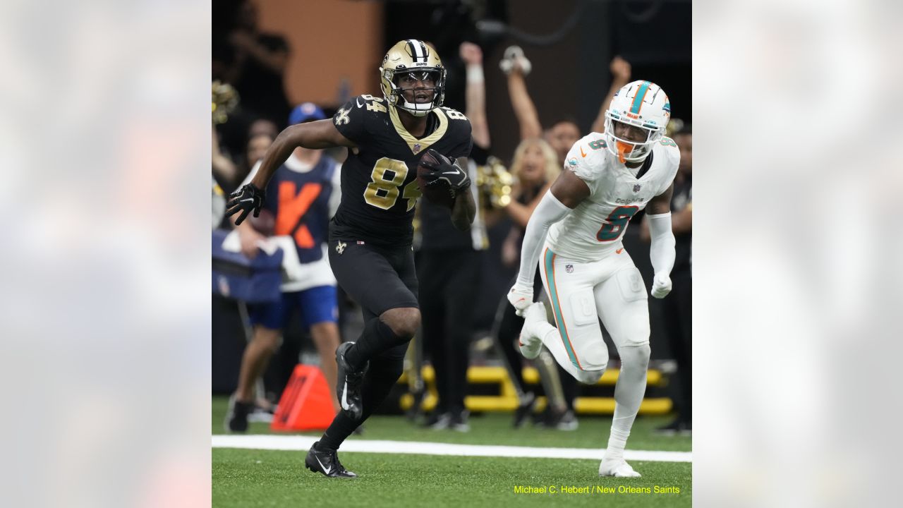 Monday Night Football: Miami Dolphins defeat New Orleans Saints to create a  little piece of NFL history - KTVZ