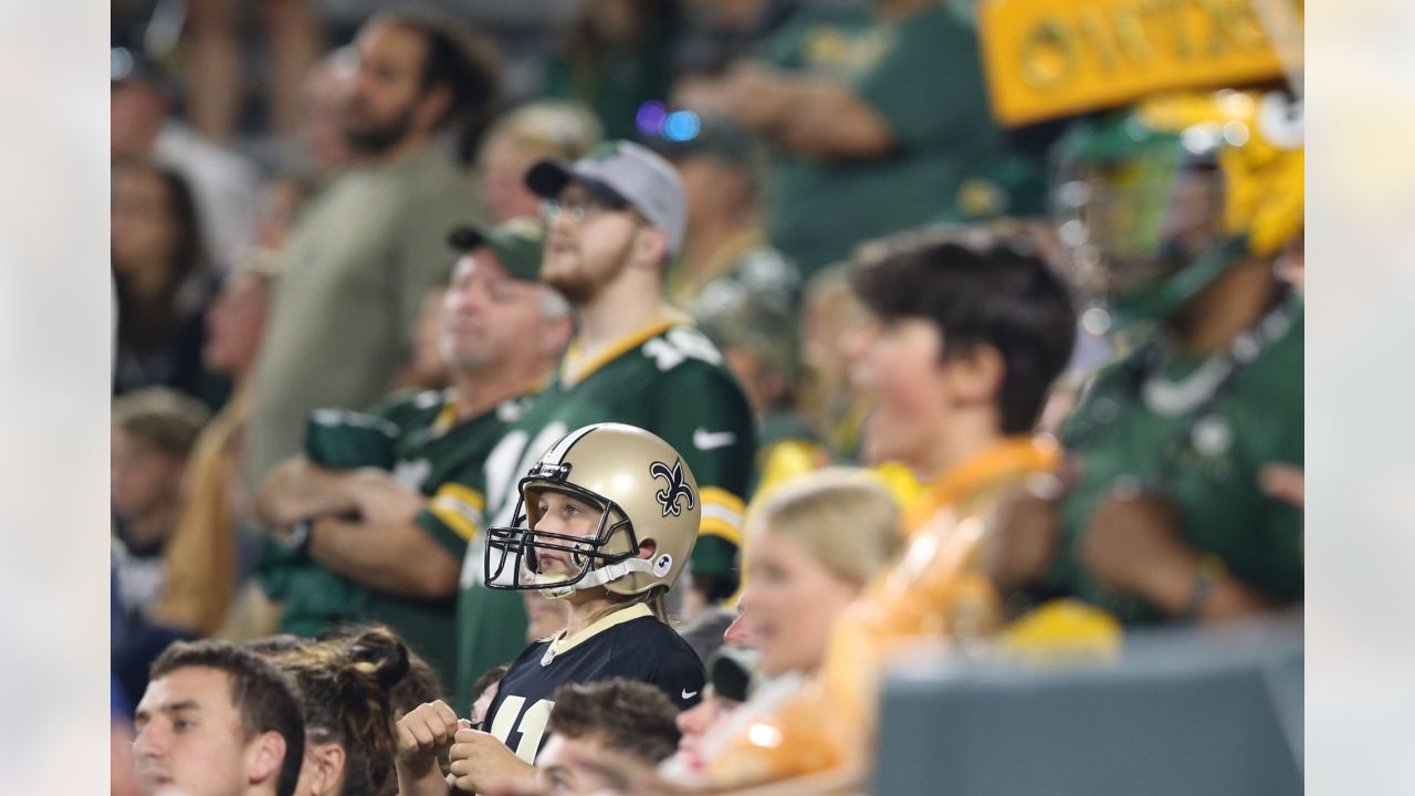 New Orleans Saints cornerback Vincent Gray (35) plays defense during an NFL  preseason football game against the Green Bay Packers Friday, Aug. 19,  2022, in Green Bay, Wis. (AP Photo/Jeffrey Phelps Stock