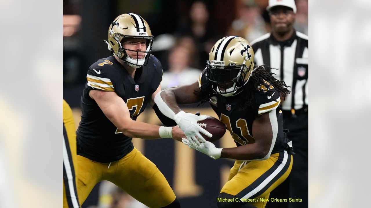 Rams vs Saints live score & H2H