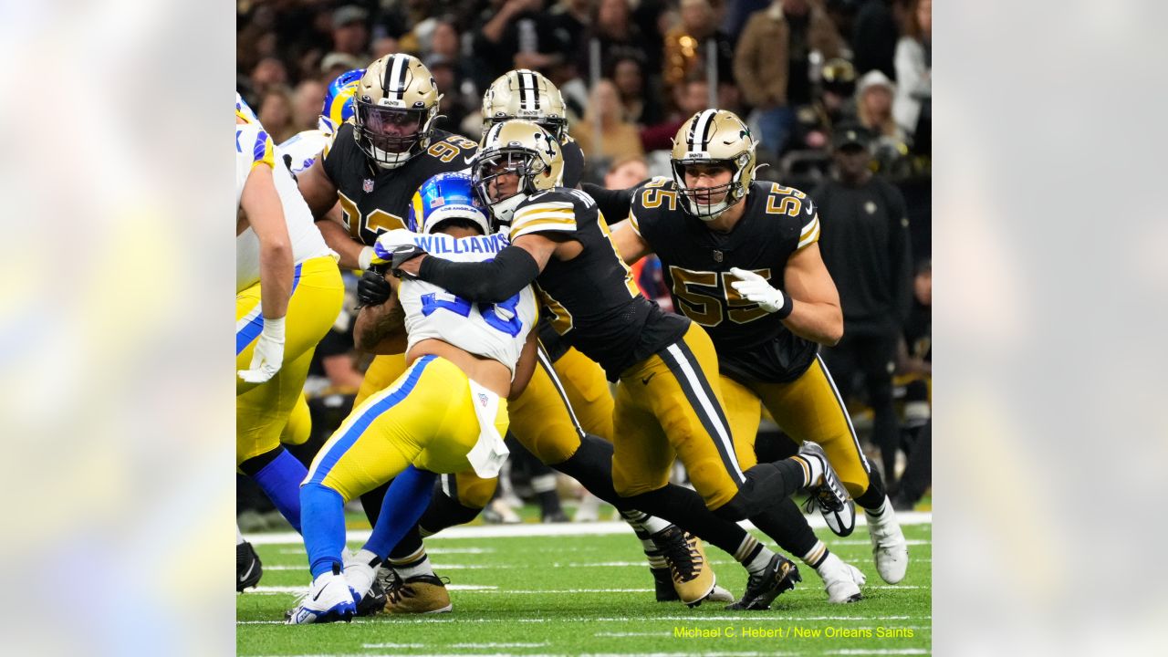 Halftime Score - New Orleans Saints vs Los Angeles Rams - 2022 NFL