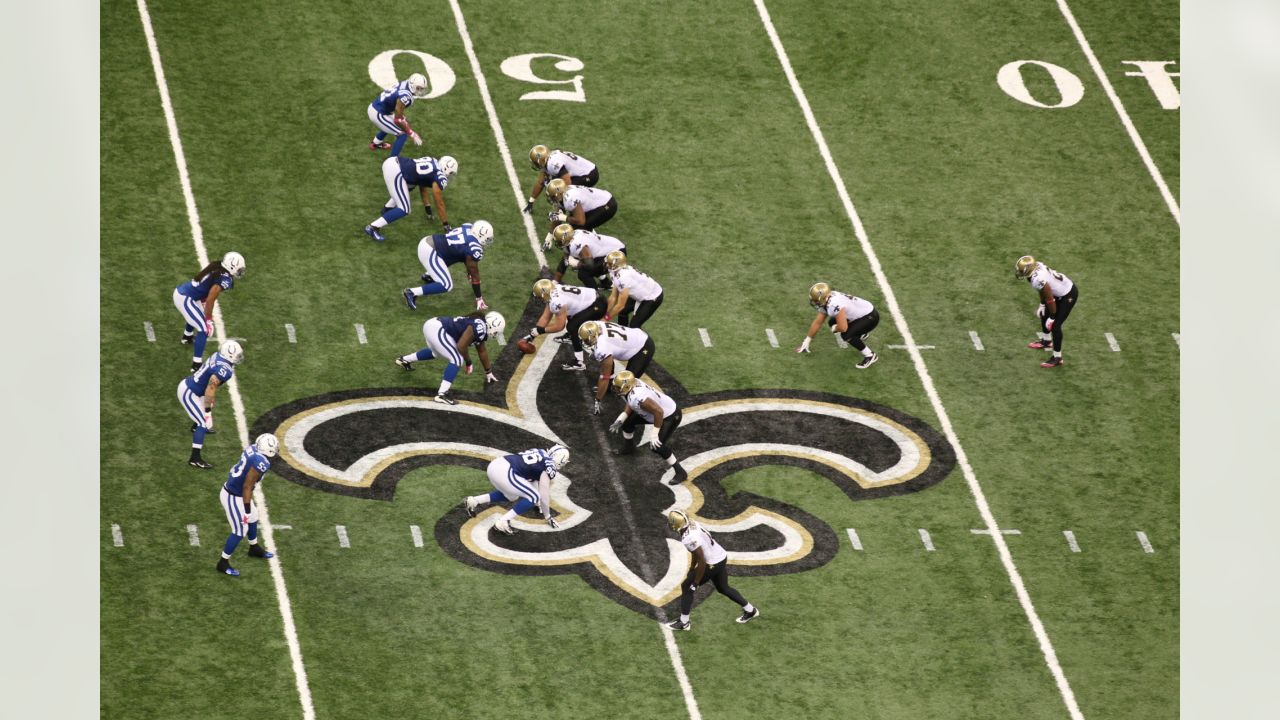 Saints Show Colts What a Trick Play Looks Like 