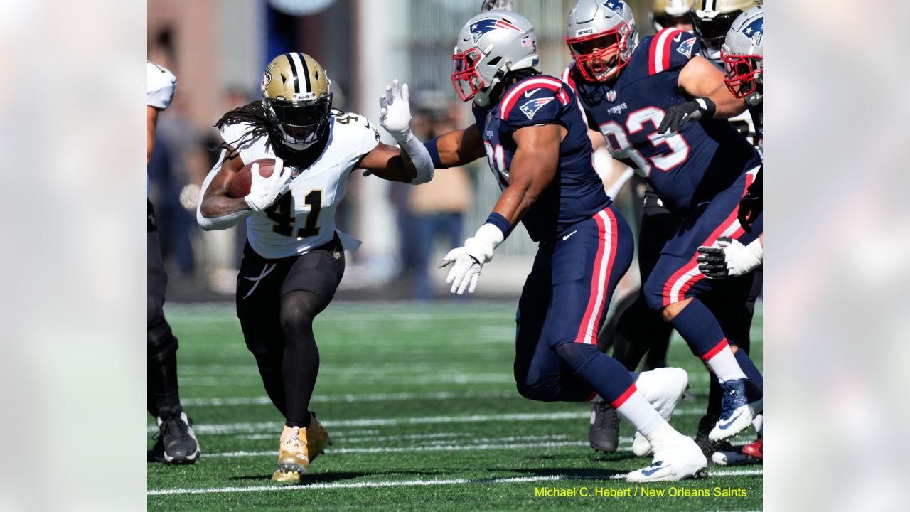 Saints, Patriots advance to championship games