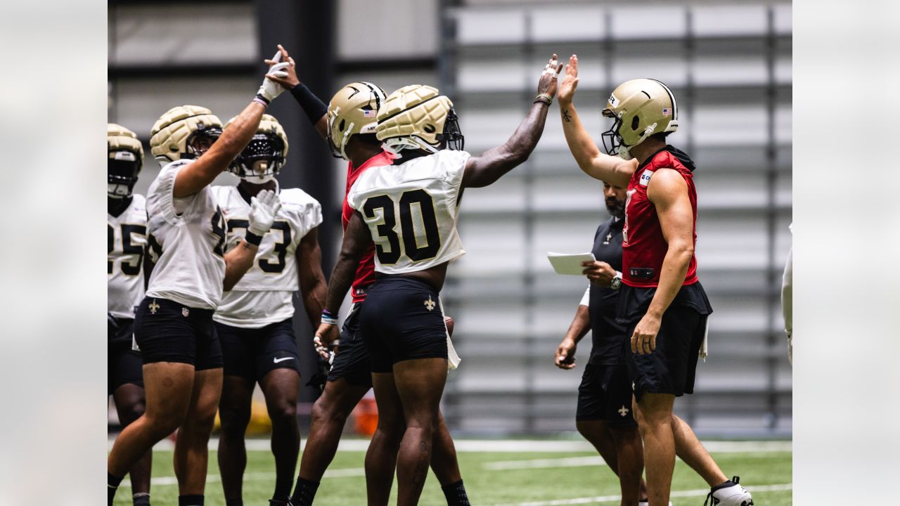 New Orleans Saints Star Alvin Kamara Sends Strong Message Ahead Of Season  Debut - Gridiron Heroics