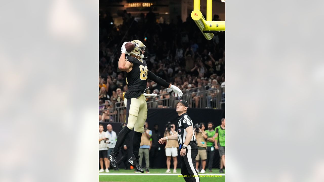 New Orleans, USA. 27th Aug, 2023. New Orleans Saints tight end Jimmy Graham  (80) catches a pass against Houston Texans linebacker Christian Harris (48)  during a National Football League preseason game at