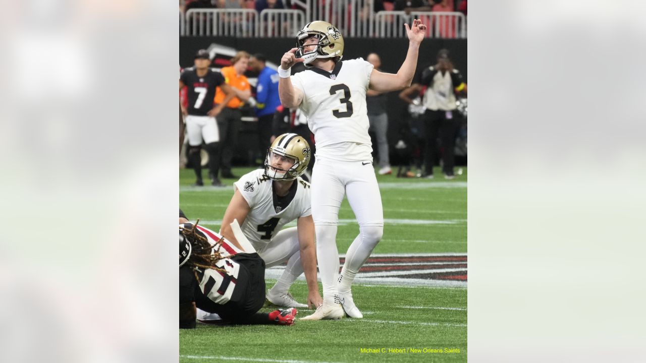 Happy Thanksgiving! Atlanta Falcons vs New Orleans Saints - Hogs Haven