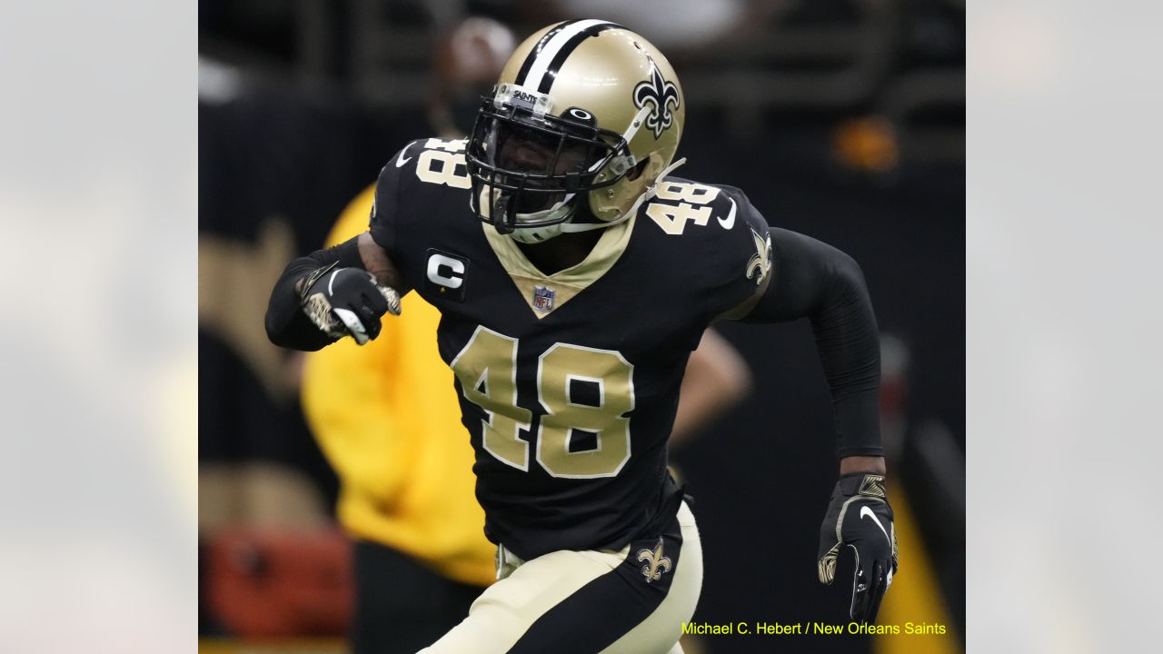 New Orleans Saints vs. Carolina Panther. NFL Game. American Football League  match. Silhouette of professional player celebrate touch down. Screen in b  Stock Photo - Alamy