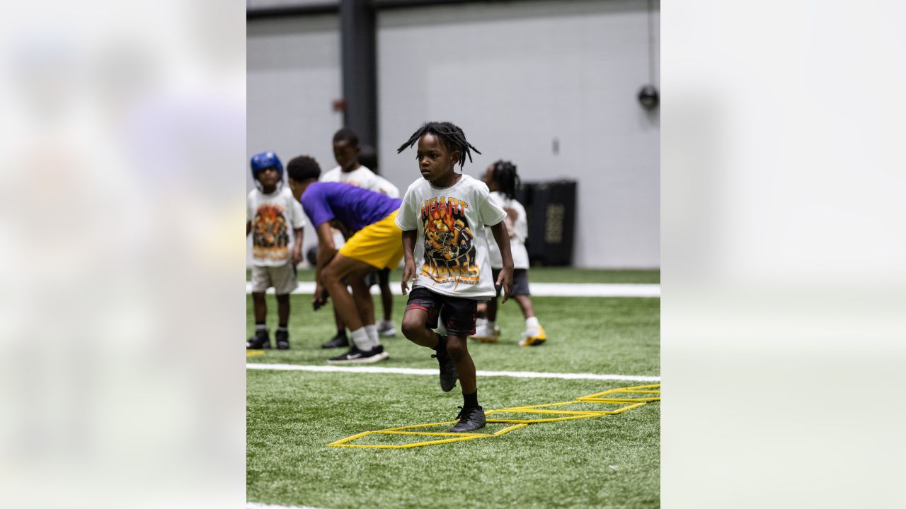 Michael Hull on LinkedIn: Tyrann Mathieu hosts 2022 Heart of a Badger youth  football camp