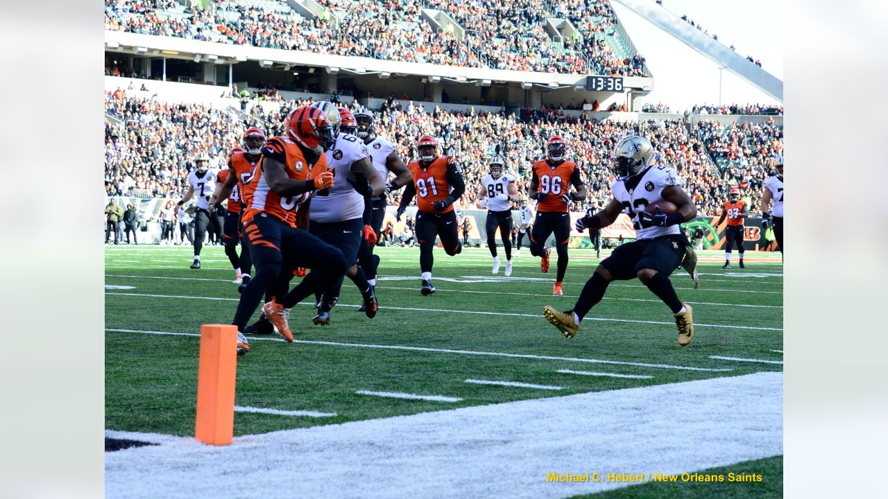 What time, channel do the Bengals play the New Orleans Sunday?