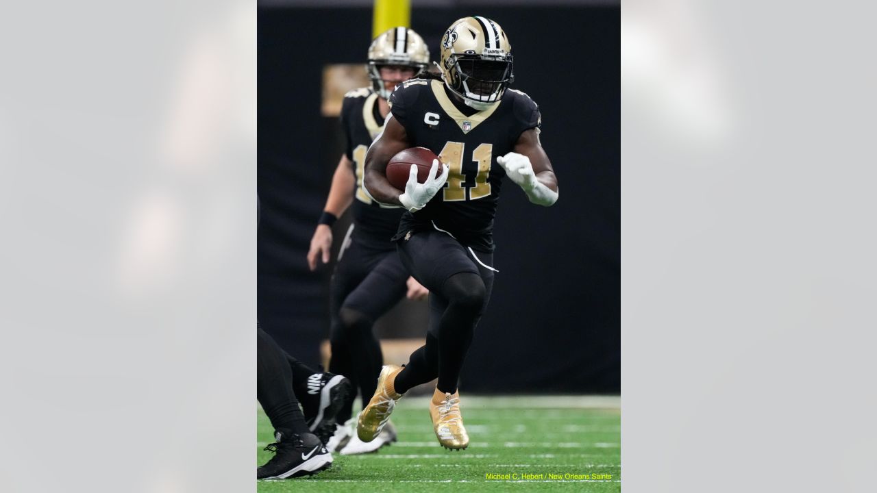 Ravens vs Saints Player Props: Expert Fading Chris Olave on Monday Night  Football