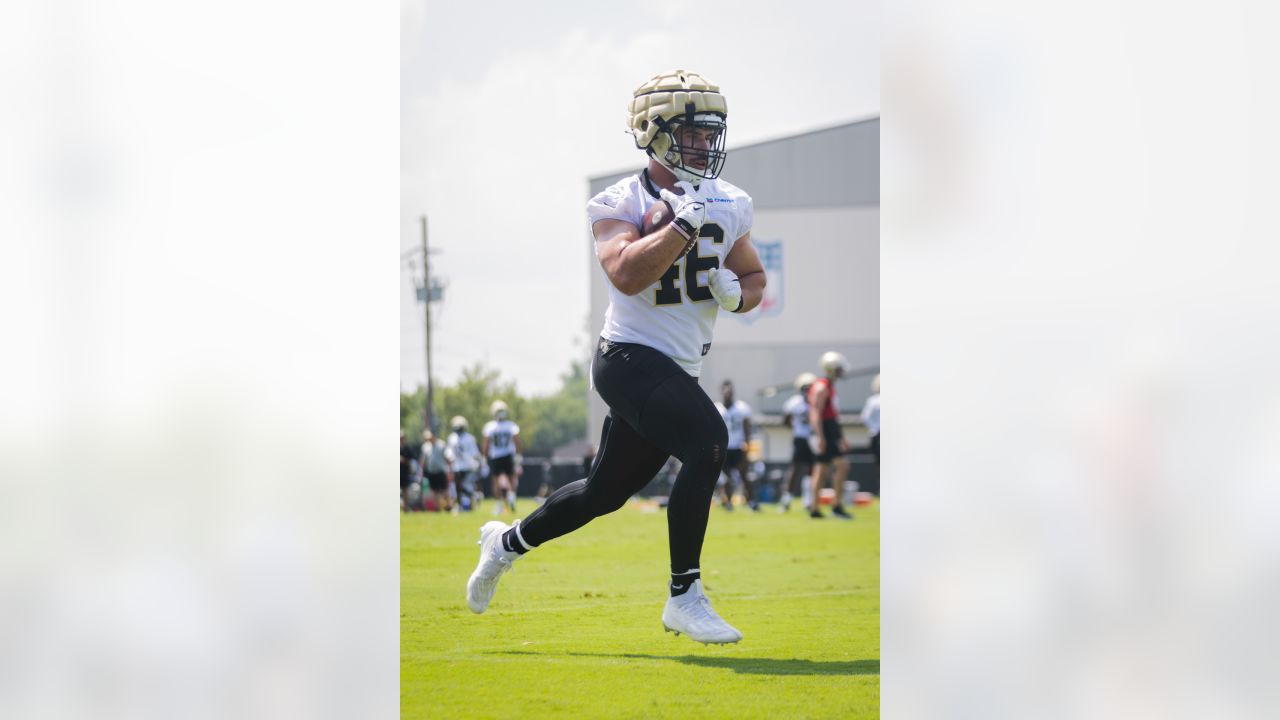 New Orleans Saints Foster Moreau, tight end revamp slept on NFL