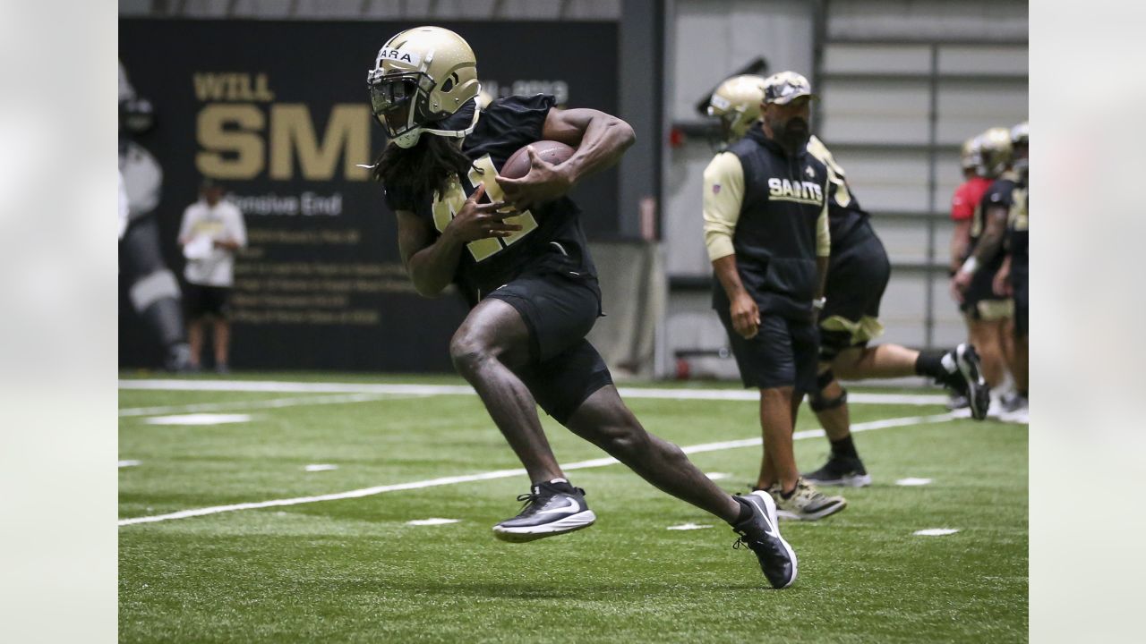 New Orleans Saints Minicamp 2022 - Cam Jordan on new black helmets, team  leaders 6/16/2022