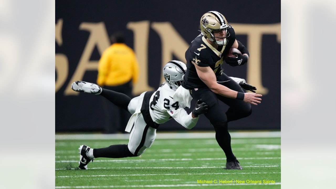 Saints home underdogs in Week 8 against the Raiders, but health of