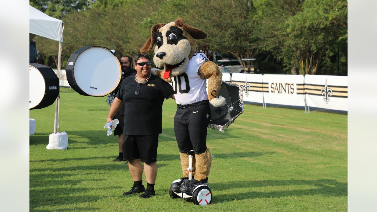 New Orleans Saints on Twitter: Gearing up for Week ☝️ Full gallery of  Saints practice at TCU is now live! 