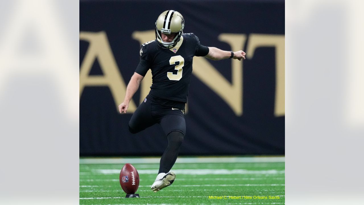 Taysom Hill Propels Saints To Thanksgiving Win Over Falcons