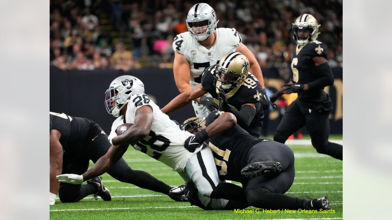 New Orleans Saints Pregame Huddle vs Las Vegas Raiders - 2022 NFL Week 8