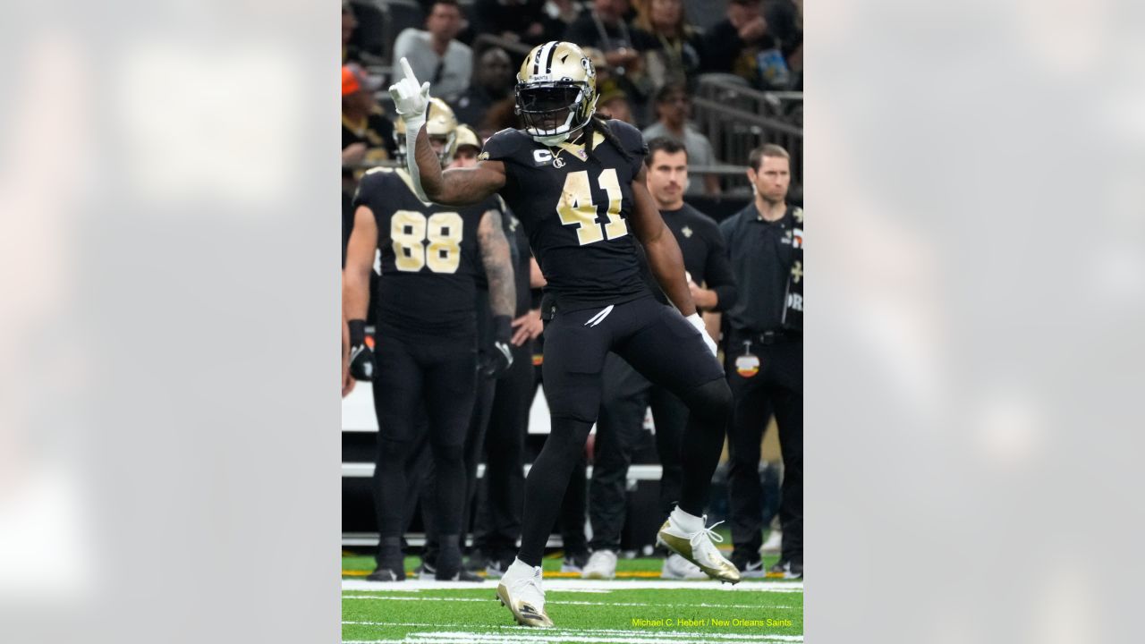 New Orleans Saints vs. Las Vegas Raiders Prediction, Player Prop Pick: Can  We Count on Alvin Kamara?